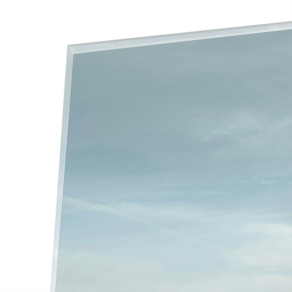 Glazen schilderij van berglandschap in warme aardetinten