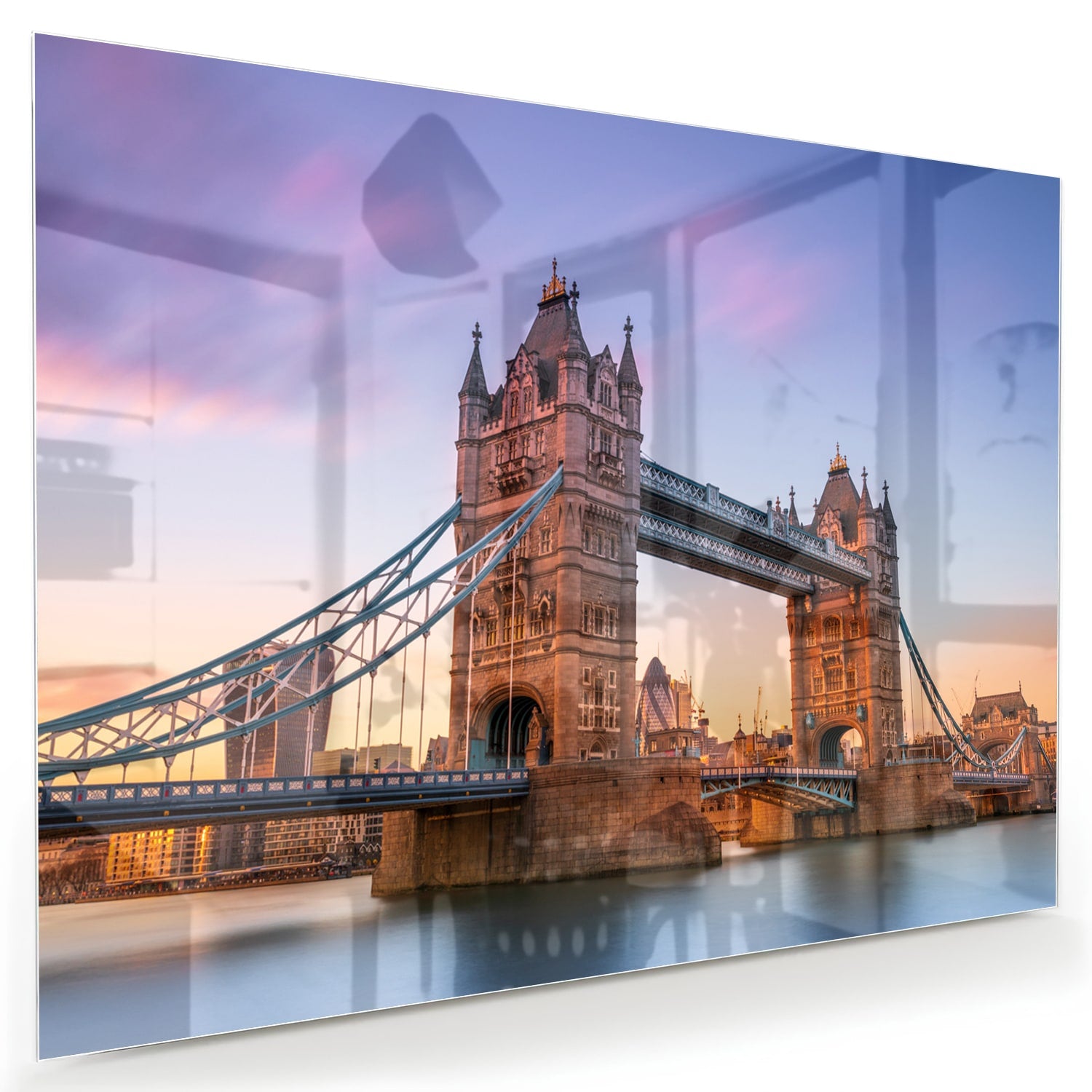 Glas schilderij van de Tower Bridge in Londen met een zonsondergang op de achtergrond.