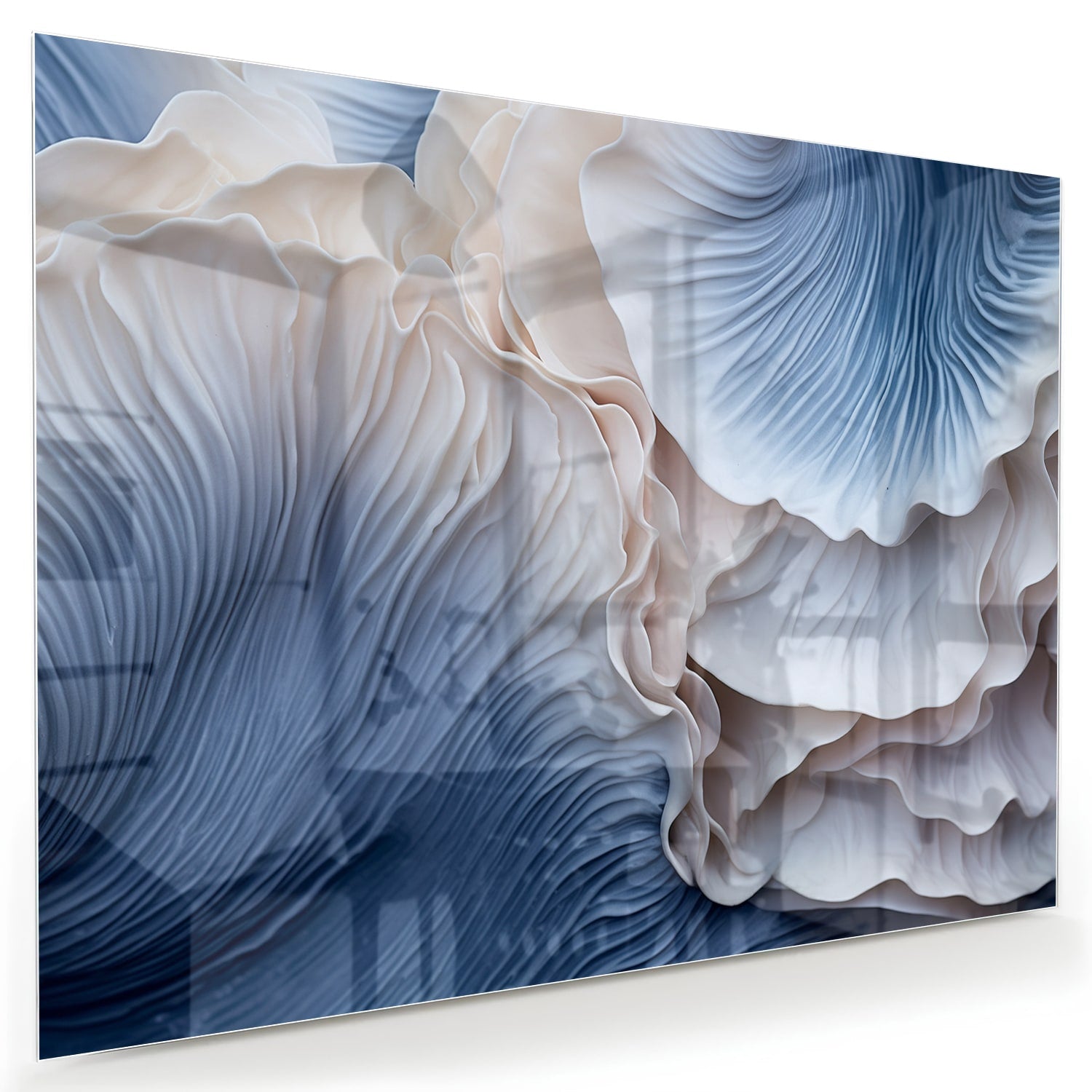 Glazen schilderij met blauw-witte patronen in modern interieur