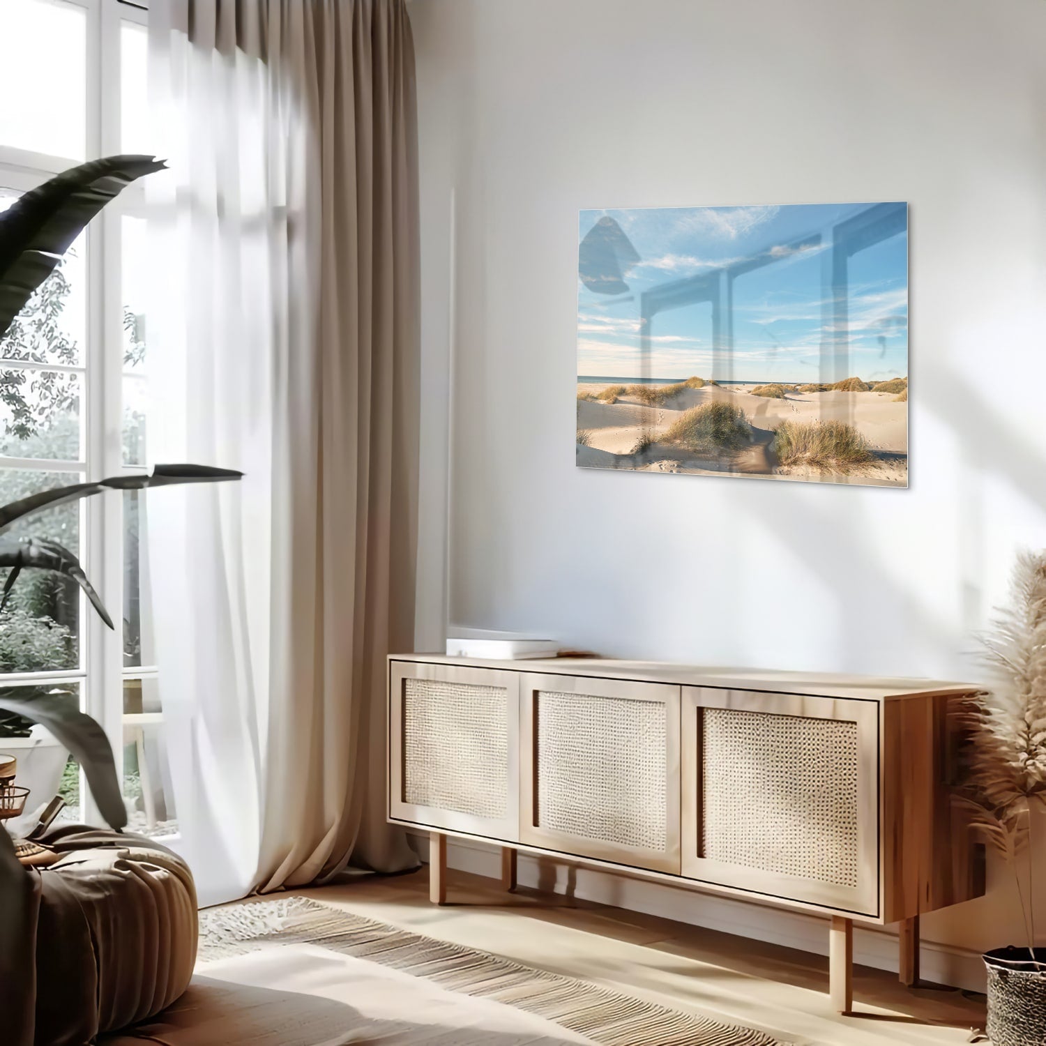 Glazen schilderij met duinen en een heldere blauwe lucht