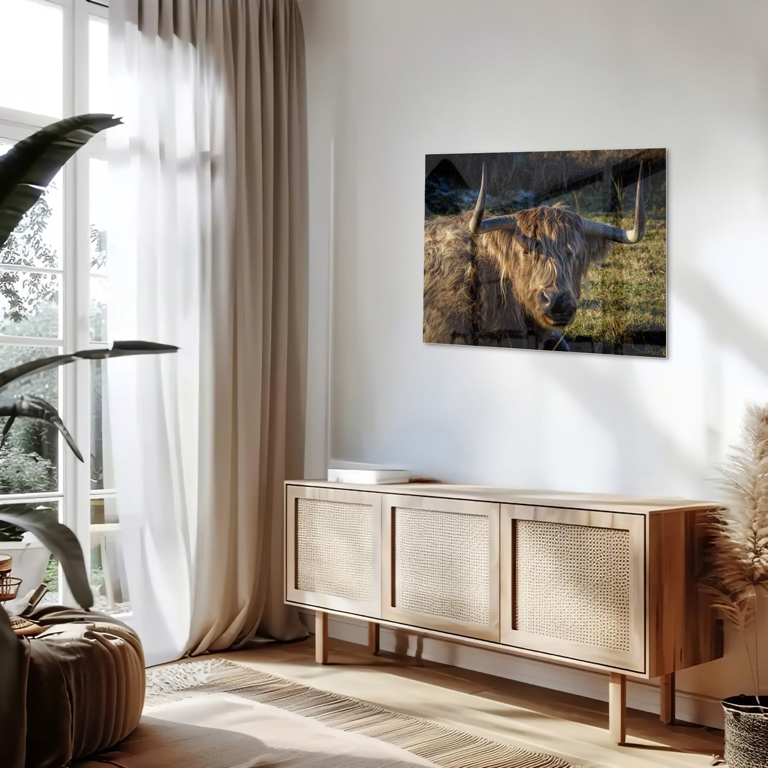 Glazen schilderij van een Highlander rund in een groene omgeving