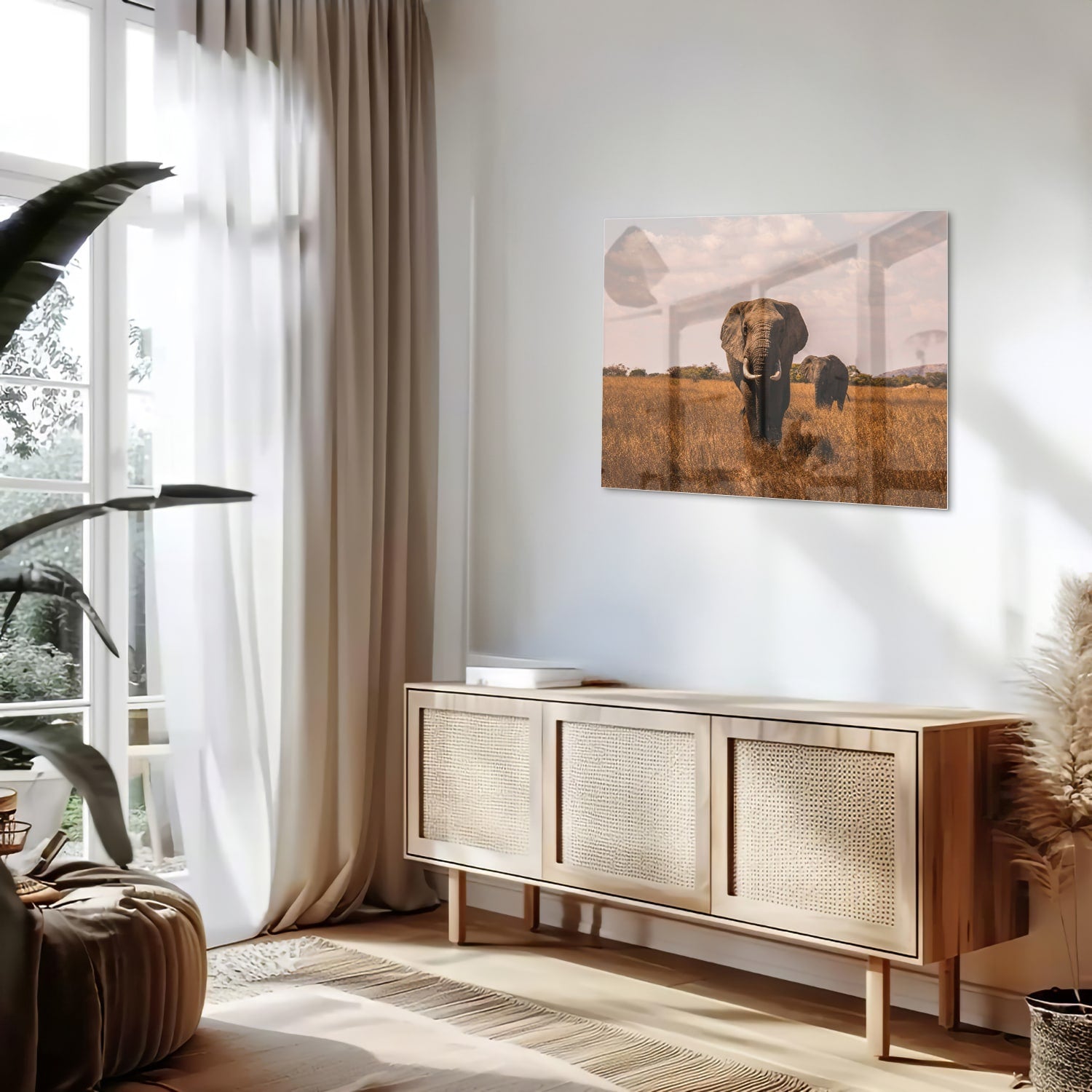 Glazen schilderij van twee olifanten in een gouden graslandschap