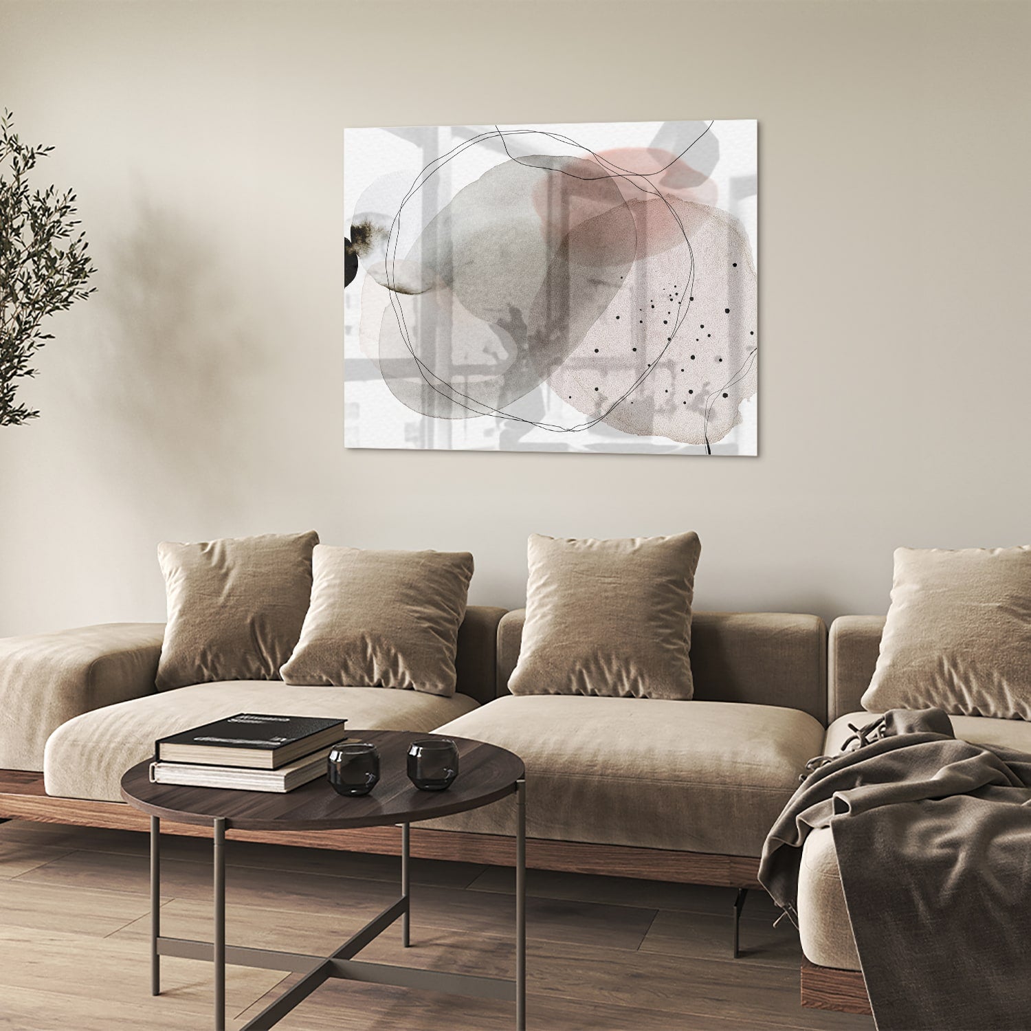 Abstract glazen schilderij met zachte pastelkleuren en organische vormen