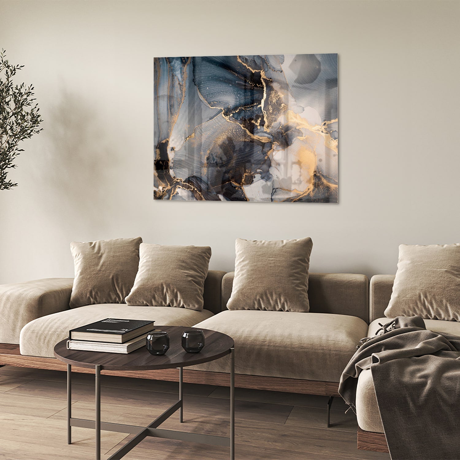 Elegant glazen schilderij met blauwe en gouden abstracte lagen