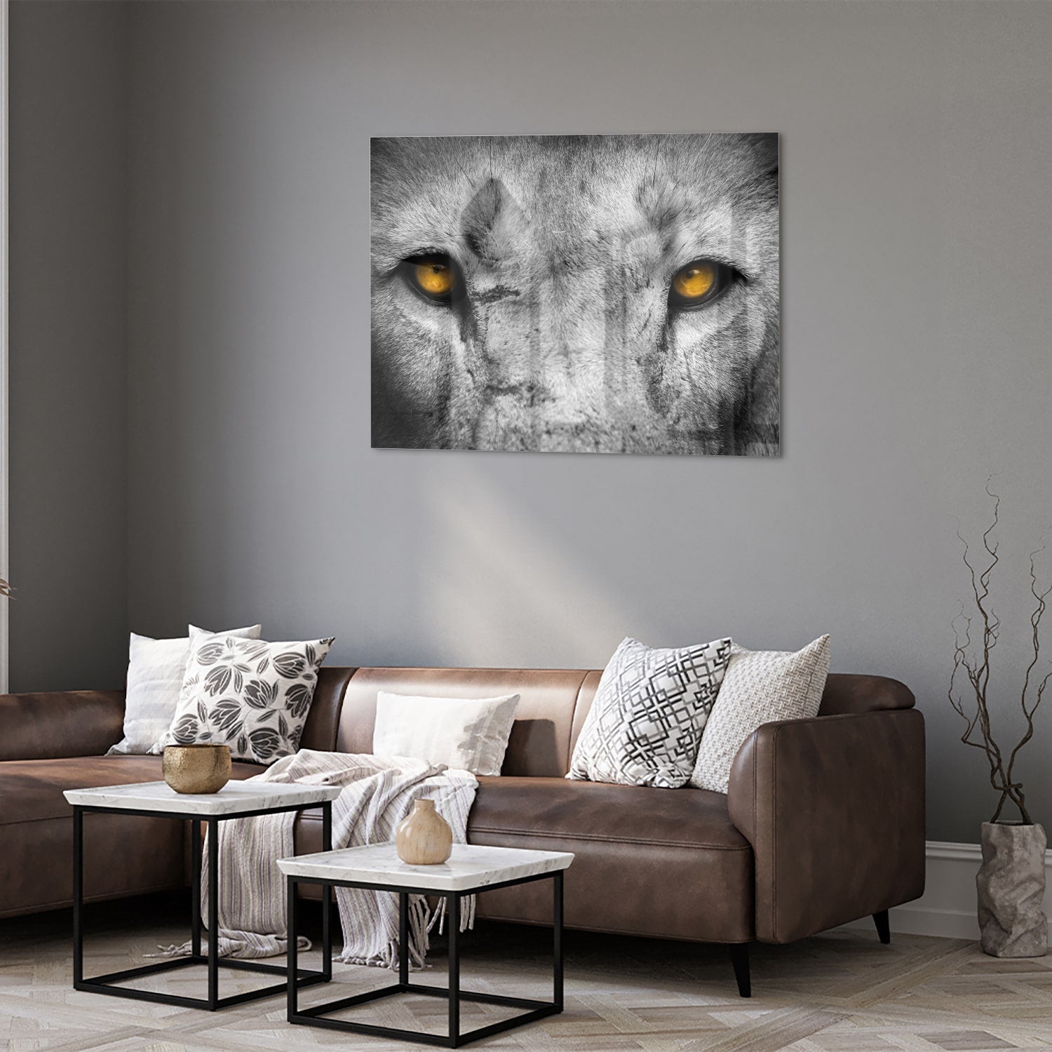 Glazen schilderij van een leeuw met gele ogen, prachtig voor aan de muur.