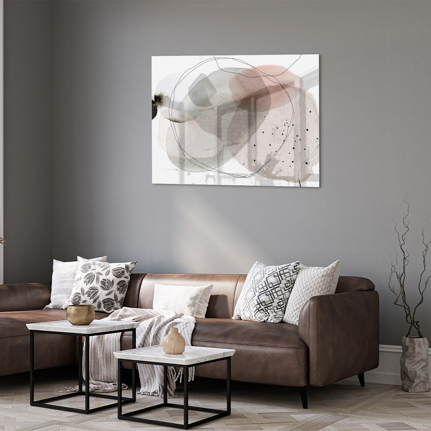 Abstract glazen schilderij met zachte pastelkleuren en organische vormen