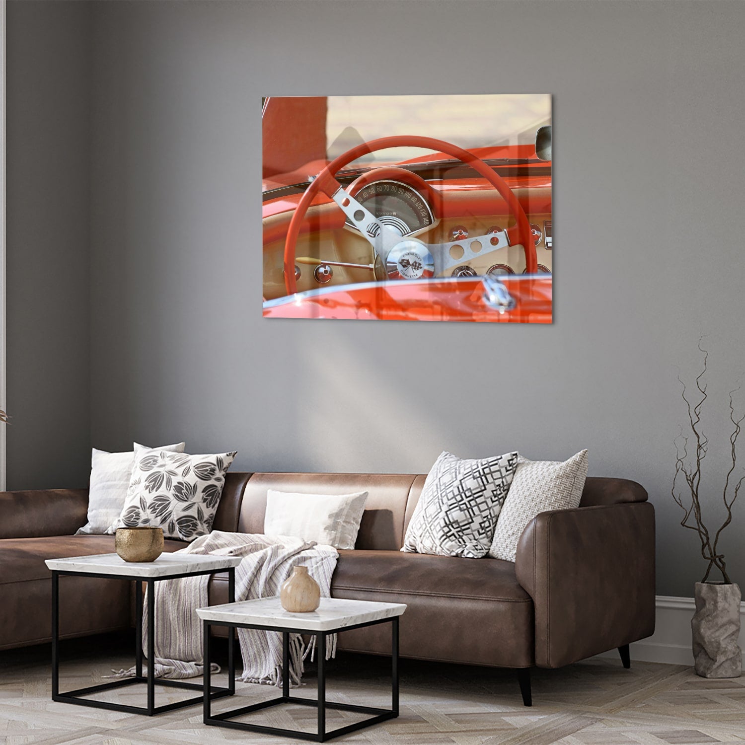 Glazen schilderij van een retro auto interieur met een rood stuur
