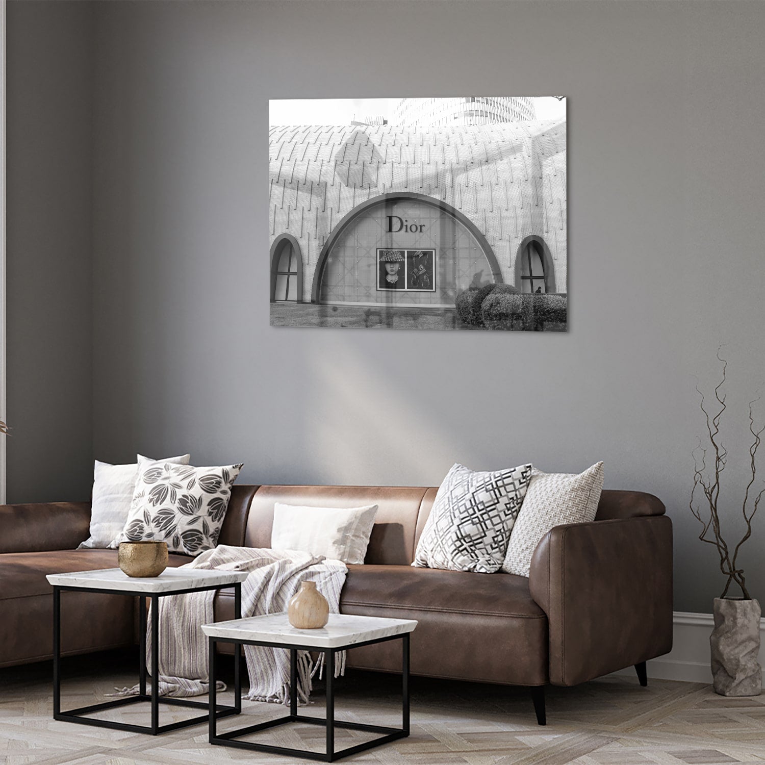 Glazen schilderij van de Dior etalage in zwart-wit, perfect voor interieurdecoratie