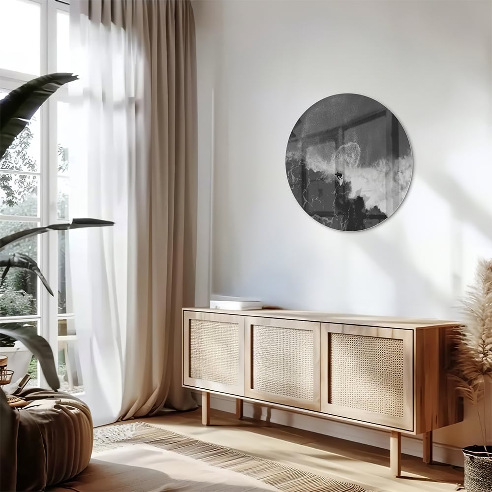 Abstract glazen schilderij in zwart-wit, perfect voor moderne interieurs.