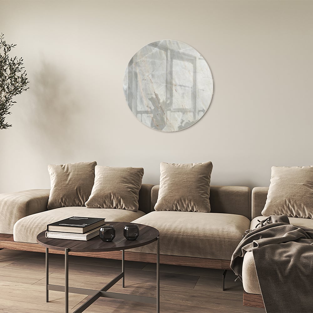 Glazen schilderij met abstracte marmeren figuren, perfect voor interieurdecoratie.