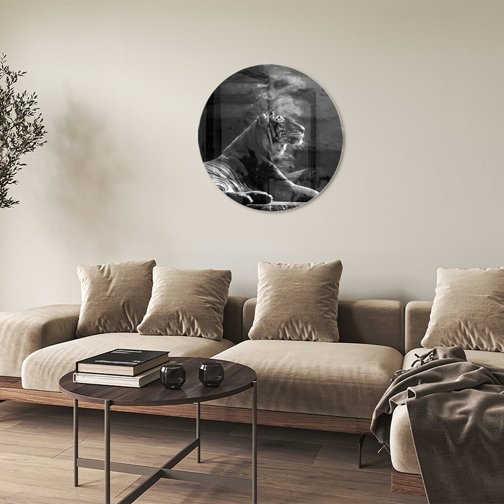 Glazen schilderij van een majestueuze tijger in zwart-wit