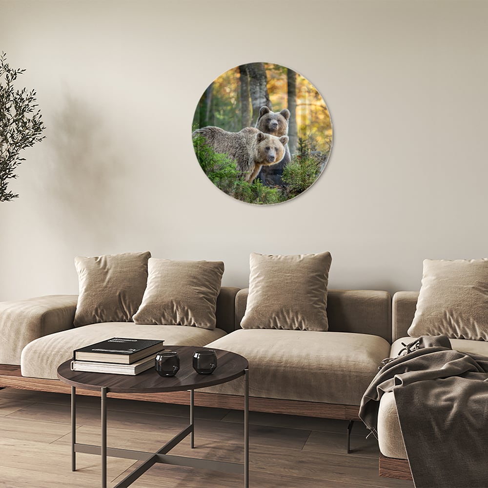 Glazen schilderij met twee schattige beren in een bosrijke omgeving