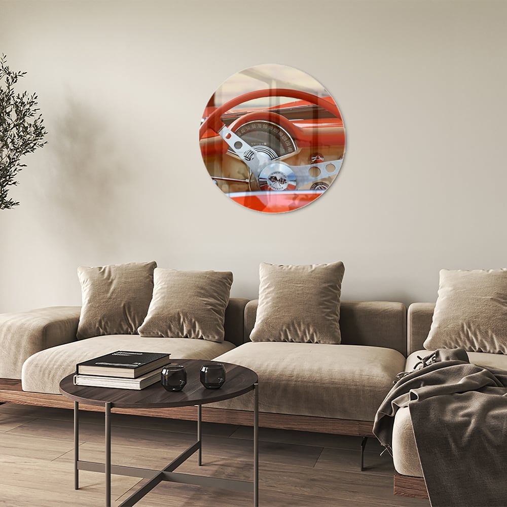 Glazen schilderij van een retro auto interieur met een rood stuur