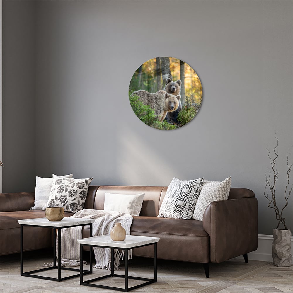Glazen schilderij met twee schattige beren in een bosrijke omgeving