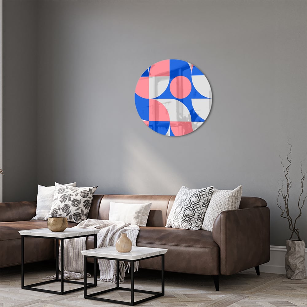 Abstract glazen schilderij met vormen in blauw en roze, perfect voor wanddecoratie.