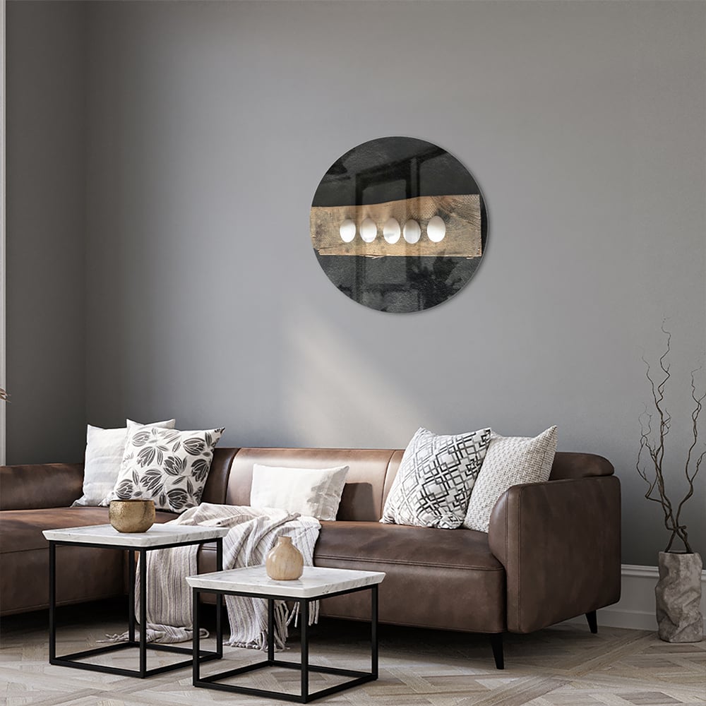 Elegant glazen schilderij met vier lichtpunten, perfect voor moderne interieurs.