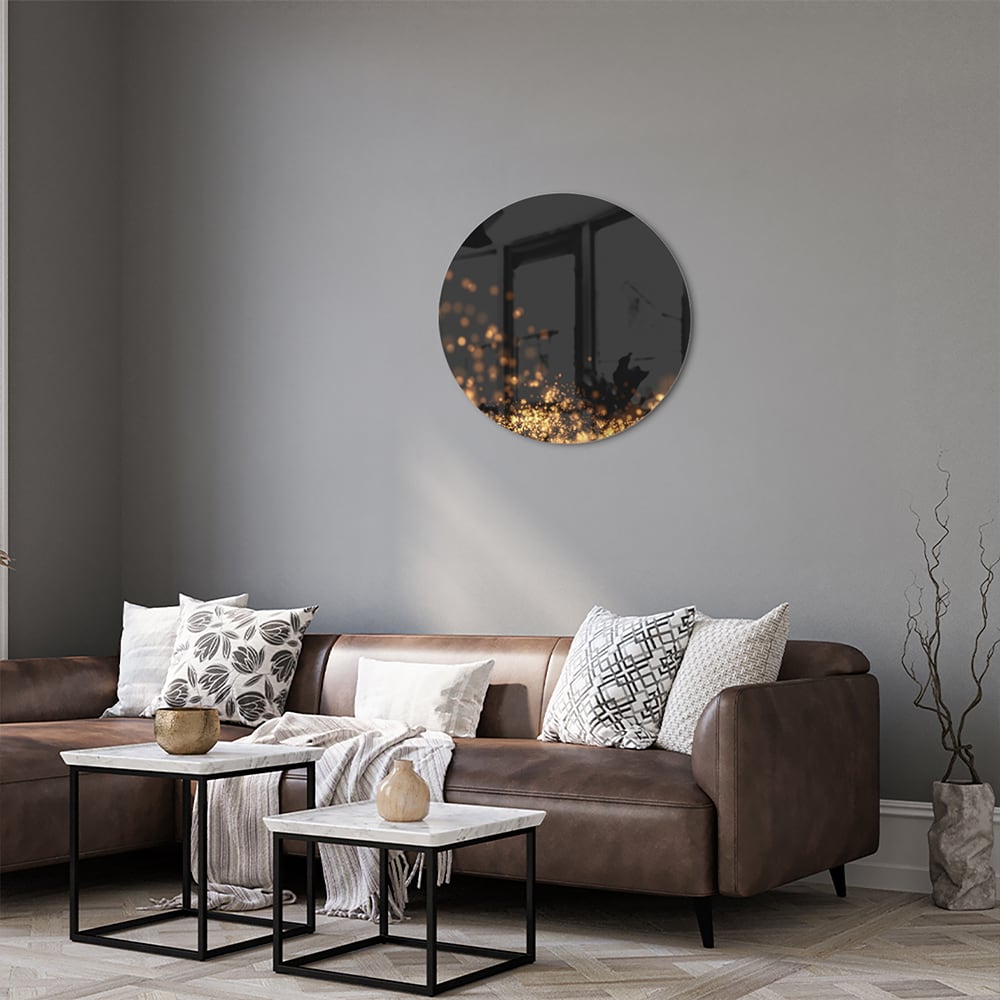 Glazen schilderij met gouden lichtpuntjes op een zwart vlak, ideaal voor moderne interieurs.